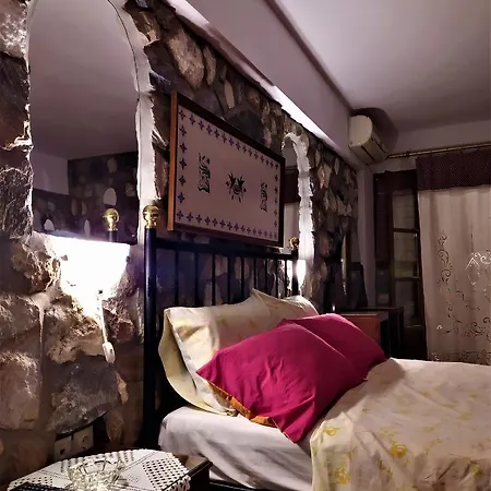 Pasas Castle - Unique Luxury شقة