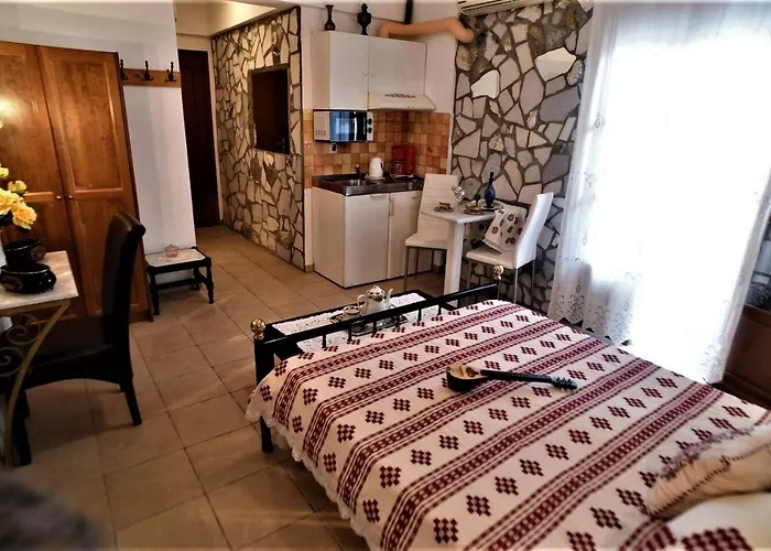 Daire Pasas Castle - Unique Luxury Naxos City