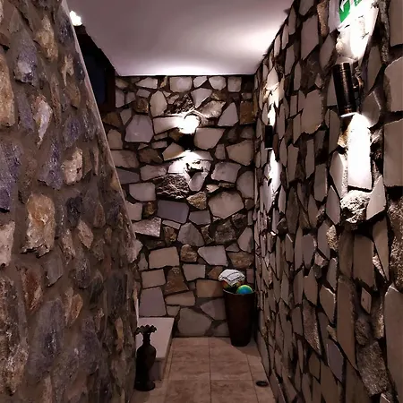 Pasas Castle - Unique Luxury